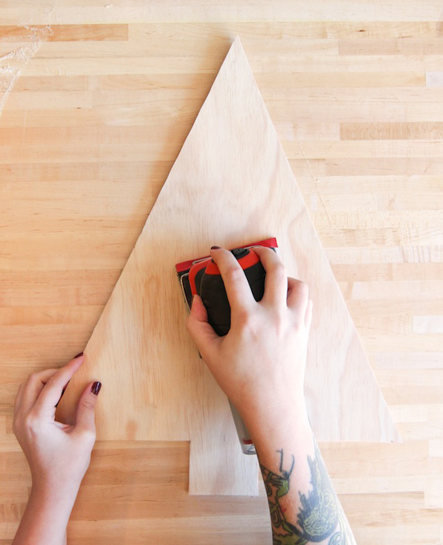 Crafted-Life-DIY-Christmas-Tree-VELCRO®-Brand